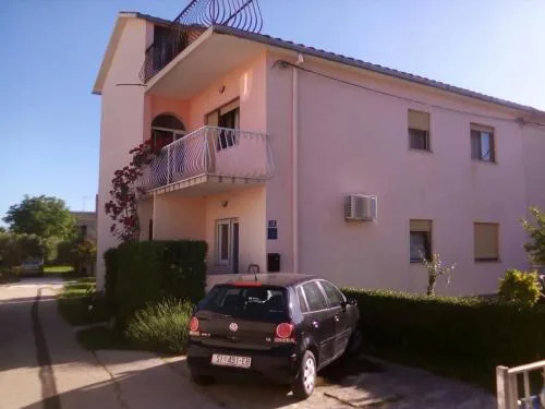 Apartmani Ledenko