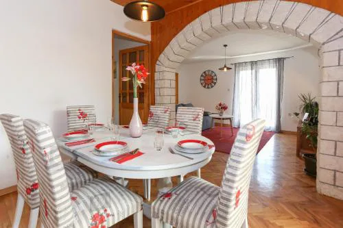 Apartment Mariniva