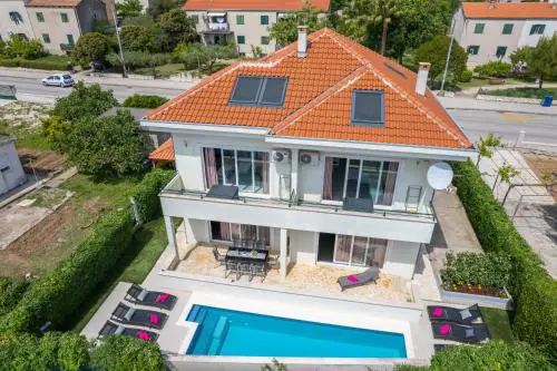 Villa Barbara Apartments with heated pool