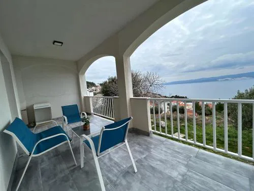 Anchor Apartment in Stanići Near Omiš