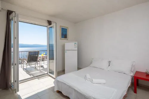 Seaview Duplex Apartment