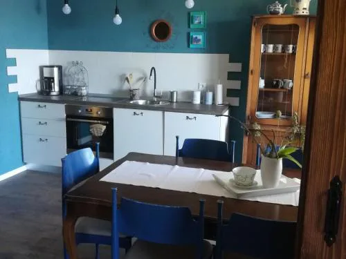 Apartments Tamara ST - Three Bedroom Apartment with Balcony A1