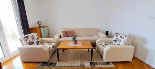 Apartment Anchor