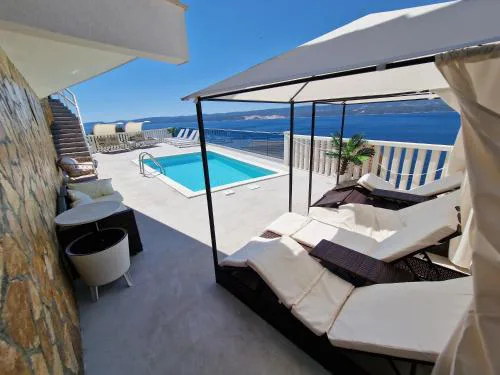 Big Panorama villa, for 21 person in Omis