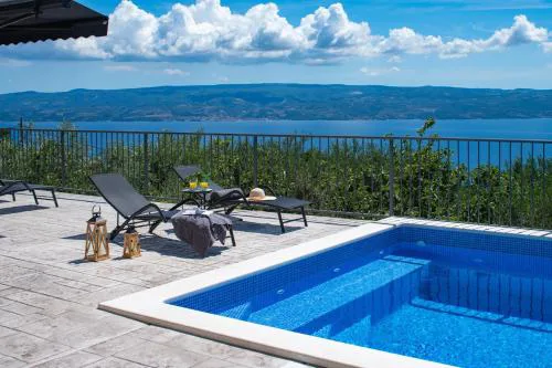 Seaview Villa Roko