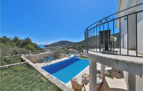 3 Bedroom Nice Home In Vinisce