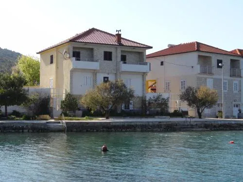 Apartments Babin