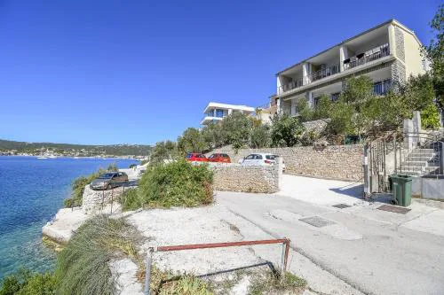 Apartments Ivan
