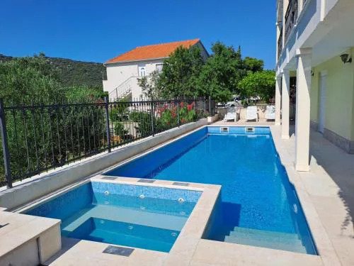 Apartments Neli
