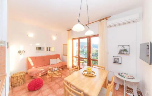 One-Bedroom Apartment In Vinisce
