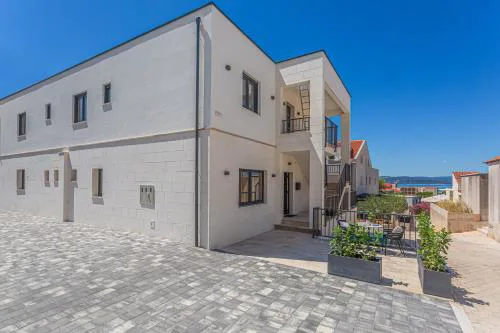 Apartments Ivan