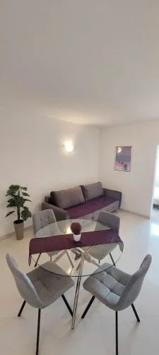 Apartments Mestral