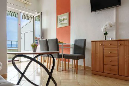 Baska Voda Apartment 1