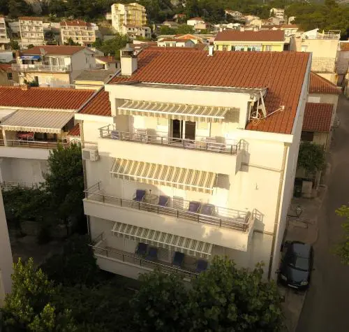 House Vera