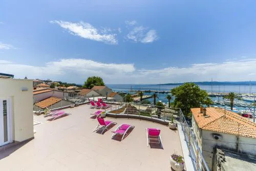 Luxur house with seaview teracce