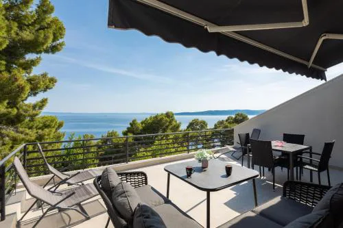 Seaview Bliss Apartments
