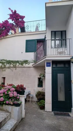 Studio apartment in Brist with Seaview, Balcony, Air condition, WIFI (4333-2)