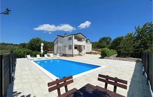 Stunning Home In Cista Provo