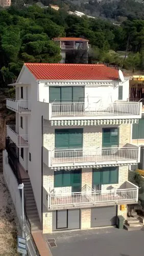 Apartmani Brela 18