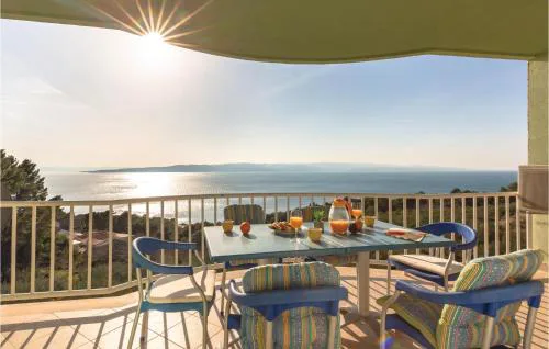 Two-Bedroom Apartment In Brela