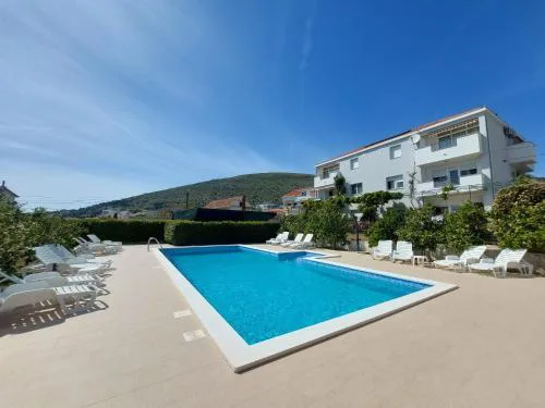 Apartments Zulim 1