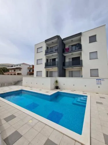 West Star Apartment