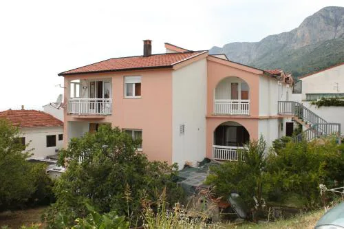 Apartments with parking space Gradac, Makarska - 6820