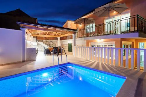 Holiday house Cavela