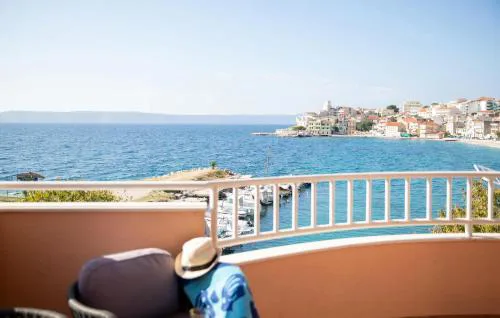 3 Bedroom Amazing Apartment In Igrane