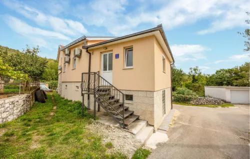 Cozy Apartment In Imotski