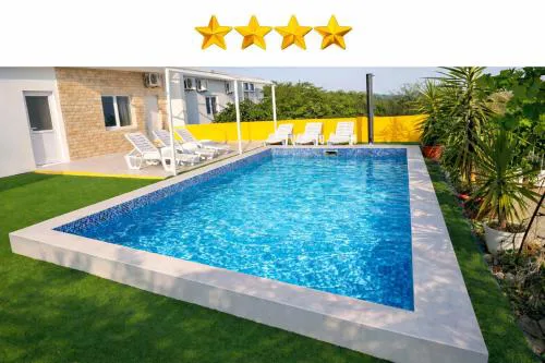 Villa Andy -private yard, swimming pool, panoramic view