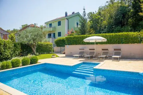 Villa Luna