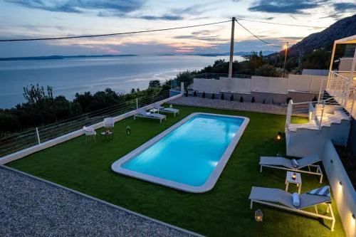 2-bedroom Villa La Vita with private heated 33sqm pool