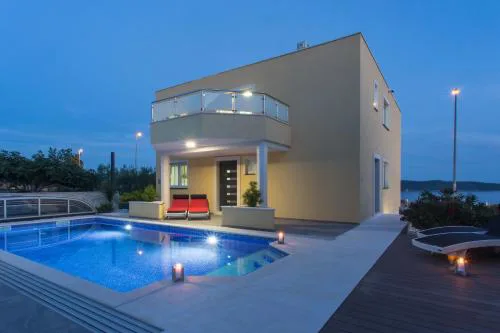 Apartment with Pool - Villa Rocco