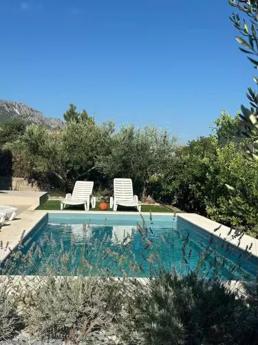 Eden Holiday House with private Pool and Vineyard