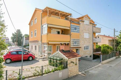 Apartment Radalj