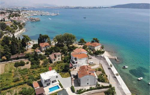 Gorgeous Home In Kastel Kambelovac