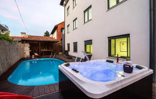 Awesome Apartment In Kastel Kambelovac