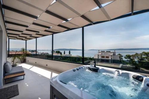 Penthouse FRANITA 50 meters from the beach