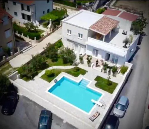 Villa Maci