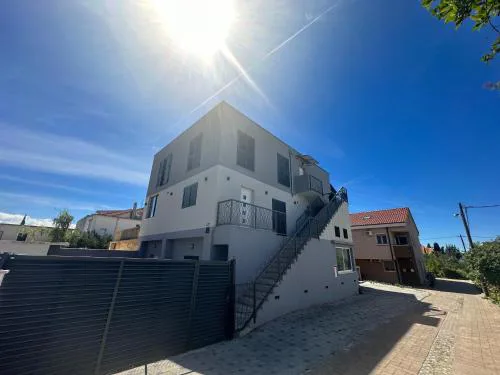 Apartments Ena
