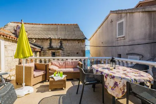 Apartments Villa Mirakul