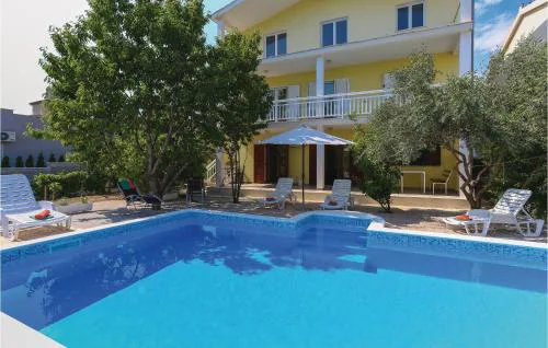 Awesome Home In Kastel Novi With Wifi