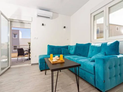 Modern Apartments with Private Balcony - Premium One Bedroom Apartment
