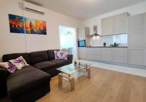 Rico Apartment Cosy and Spacious holiday