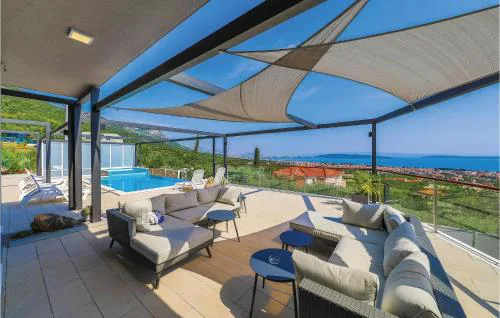 Stunning Home In Kastel Stari