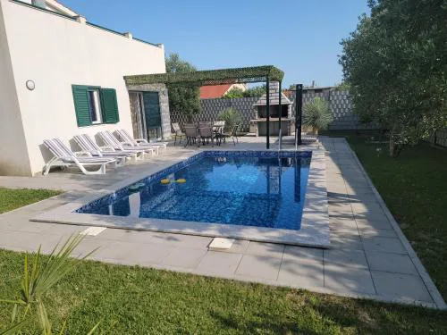Villa MANDARINA