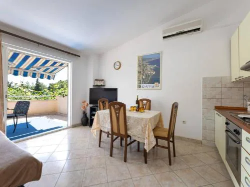Two Bedroom Apartment with Terrace