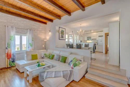 Villa Pax