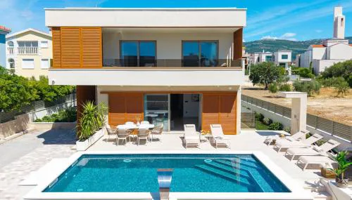 NEW! Villa San Pietro – A Luxurious Seaside Retreat in Kaštel Štafilić